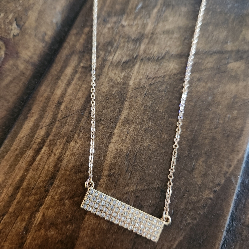 Necklace - Picture 4 of 4